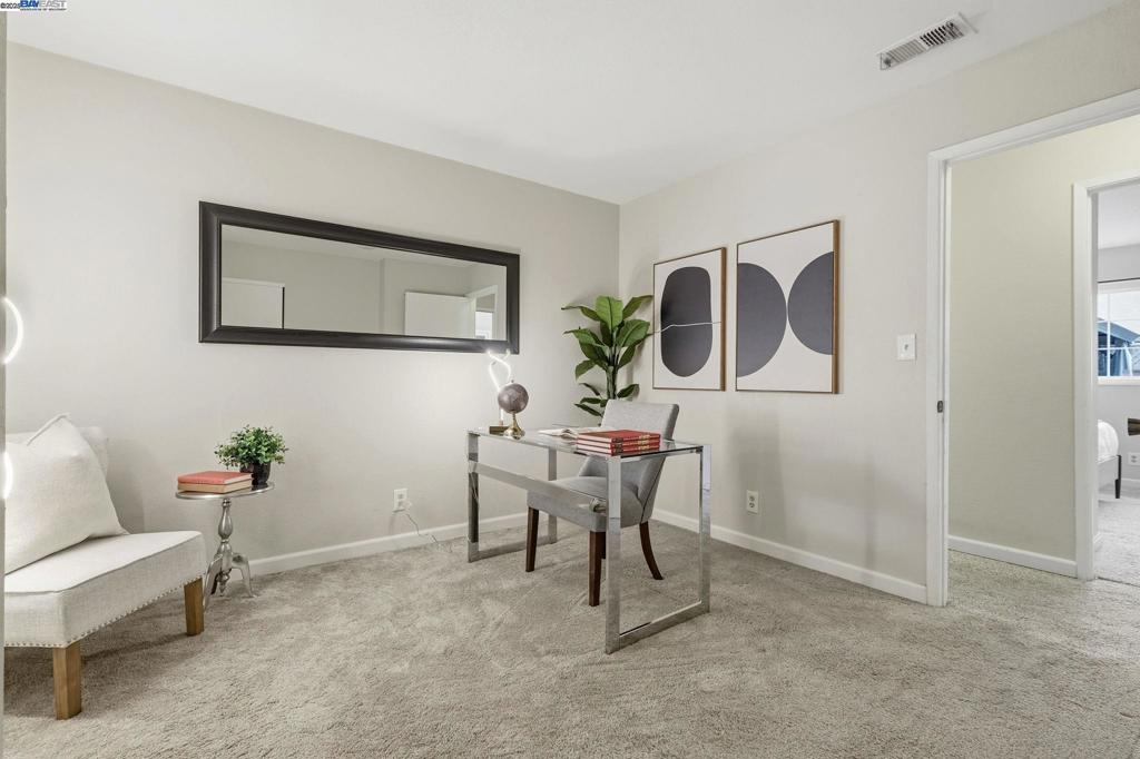 NORTH GATE - Residential