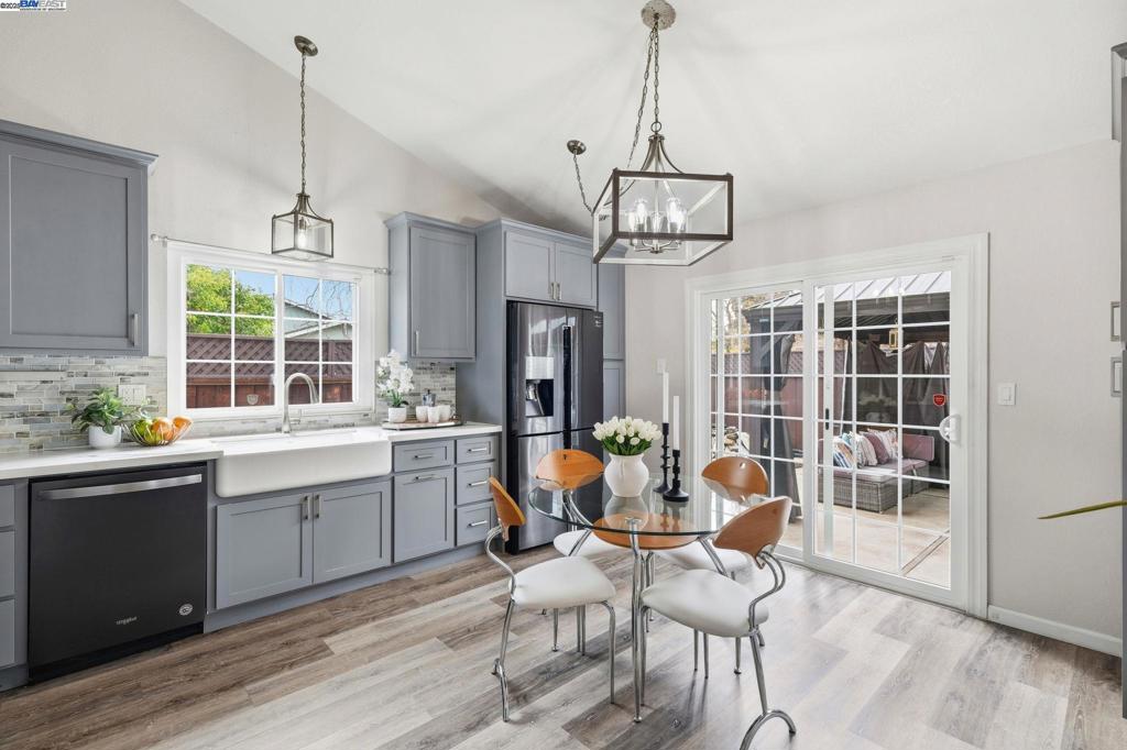 NORTH GATE - Residential