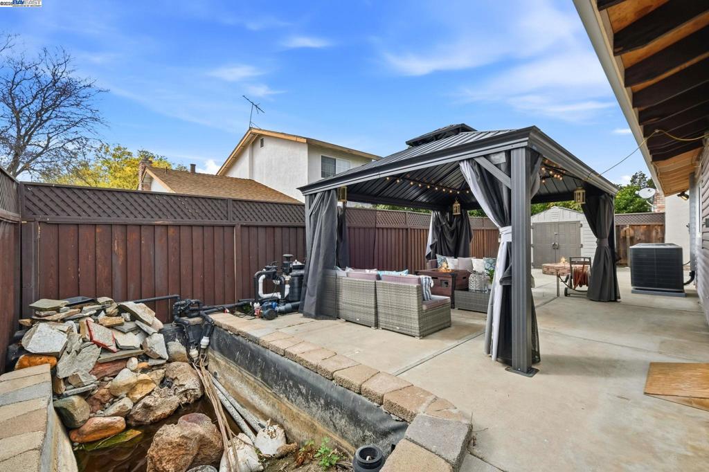 NORTH GATE - Residential