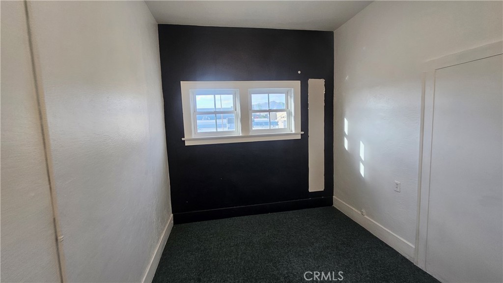 1102 1100 San Fernando Rd 203