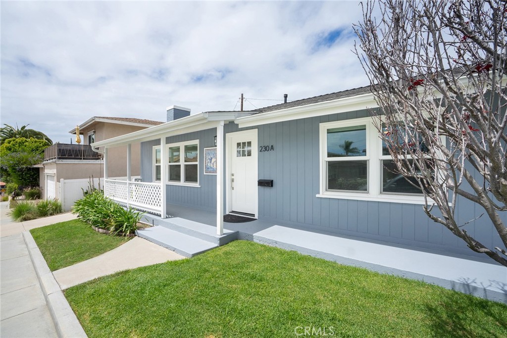 230 Avenida Miramar A