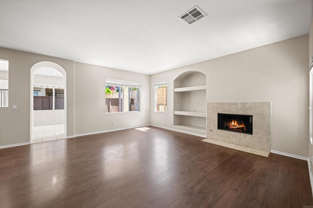 638 Sumner Way 2