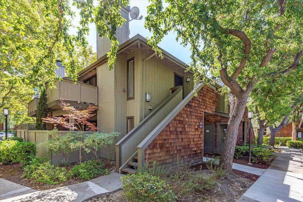 Welcome to this inviting ground level condo located in the sought after Lakeview Terrace community, just a short stroll to Almaden Lake Park. The kitchen features sleek quartz countertops and a dining area that opens to the private patio, filling the home with natural light. Enjoy a spacious living room, a newly installed electrical sub-panel, and a furnace thats only two years old. The patio offers a planting area, storage closet, and privacy fencing, perfect for relaxing or gardening. Additional conveniences include an in-unit laundry room with washer and dryer. Community amenities include a sparkling pool and clubhouse. Across the street, Almaden Lake Park offers playgrounds, bocce ball courts, and scenic paved trails that connect to Los Alamitos Creek Trail. You will also love the easy access to shopping, restaurants, movie theaters, and highways 85 & 87.