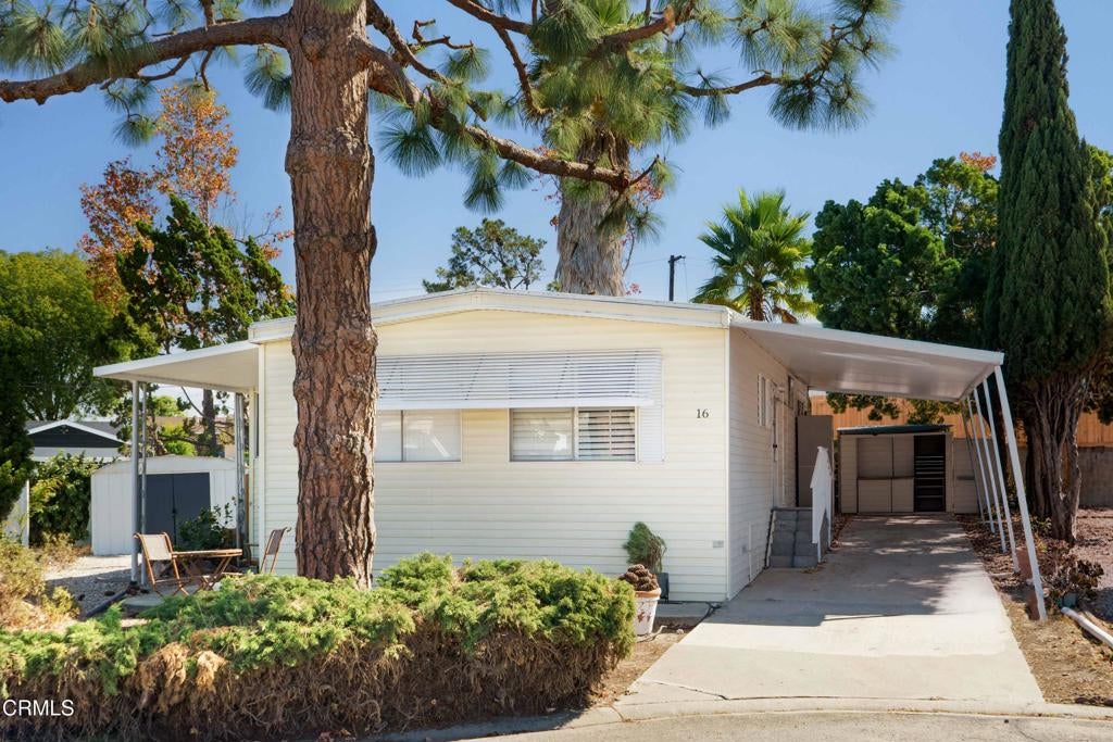 1150 Ventura Boulevard 16