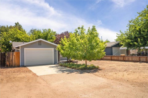 Photo of 170 N 1st ST, Shandon, CA 93461 (MLS # NS26195795)