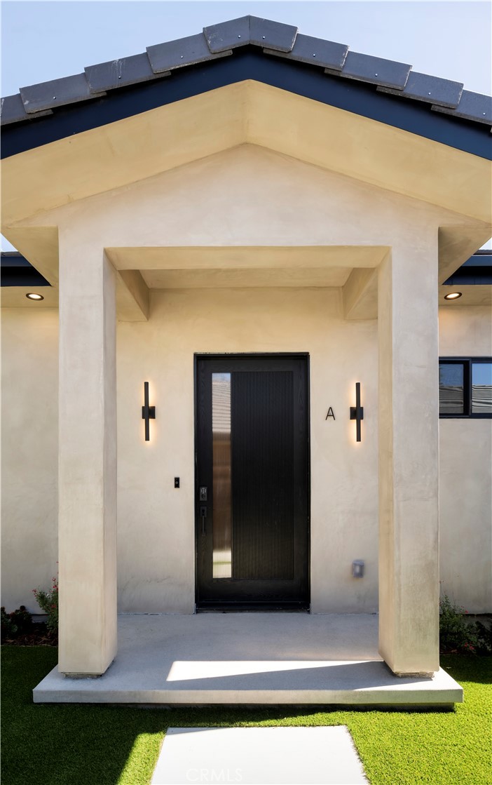 6212 Acadia Avenue A