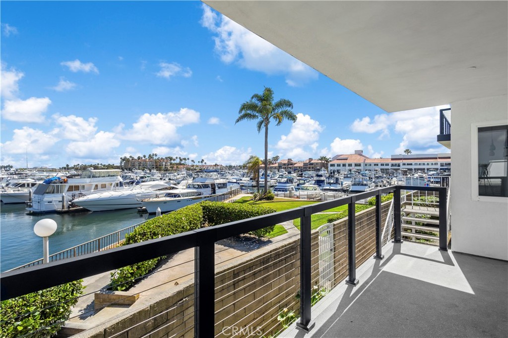 2872 Coast Circle 104