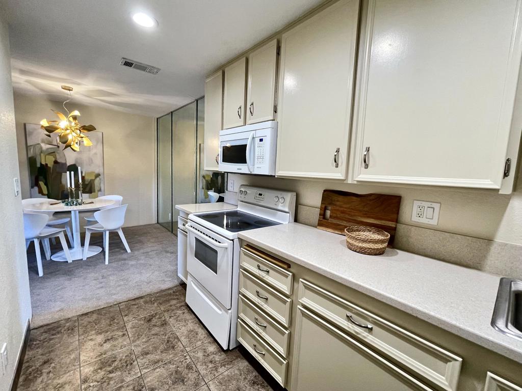 Palm Sp Villas II - Residential
