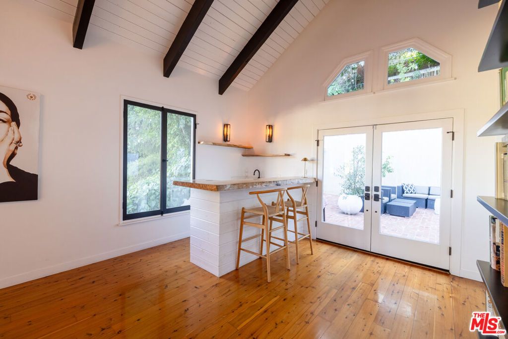 Photo of 3214 Windsor Avenue, Los Angeles, CA 90039 (MLS # 25607785)
