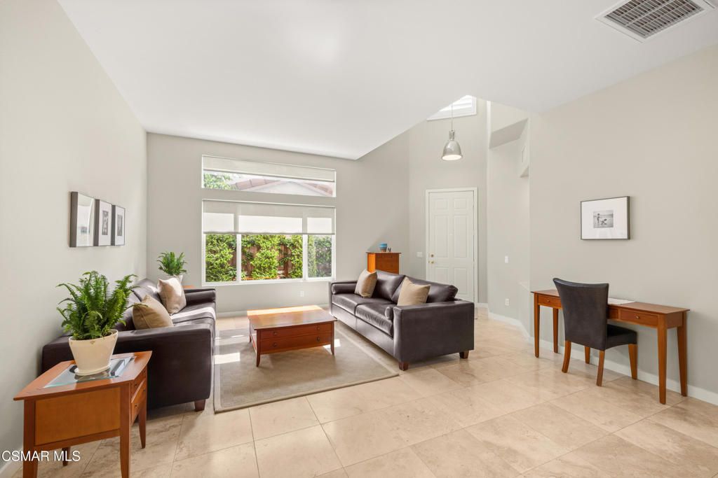 3050 Eagles Claw Avenue