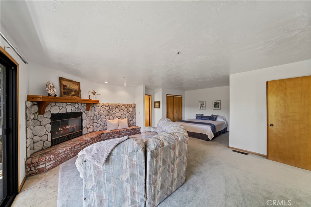 Crestline (CRES) - Residential