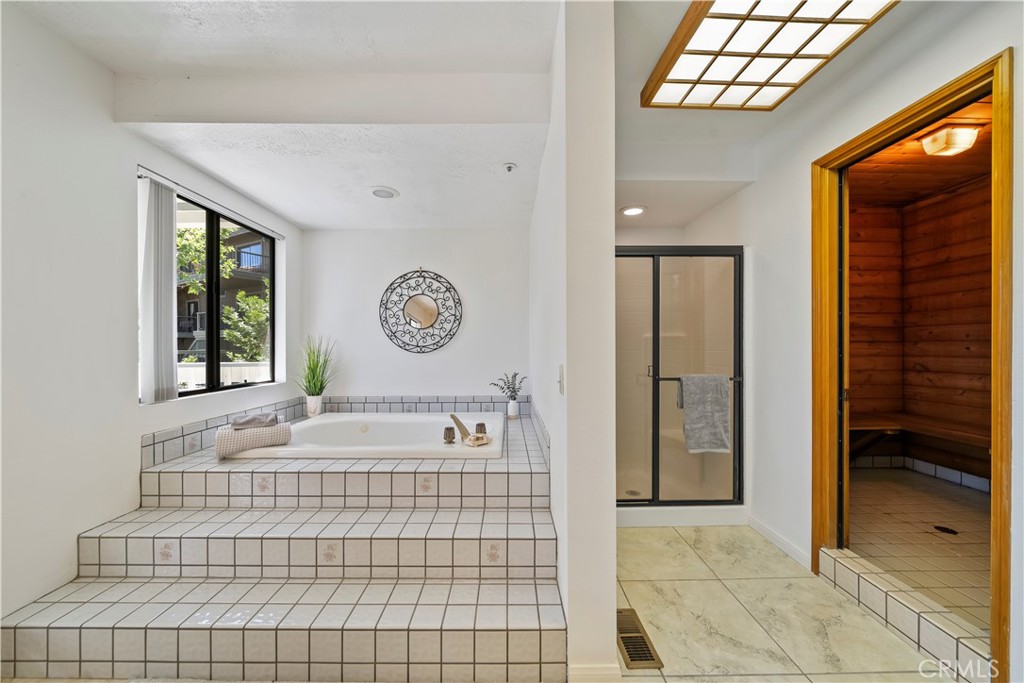 Crestline (CRES) - Residential