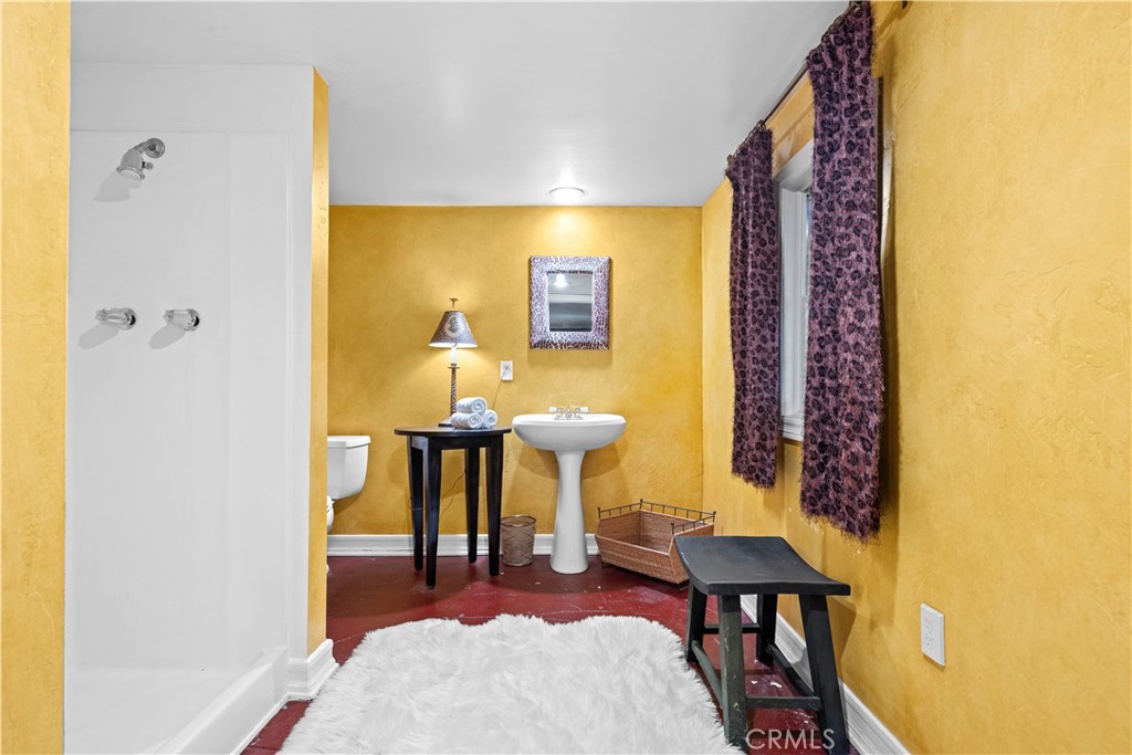 Old Agoura (850) - Residential