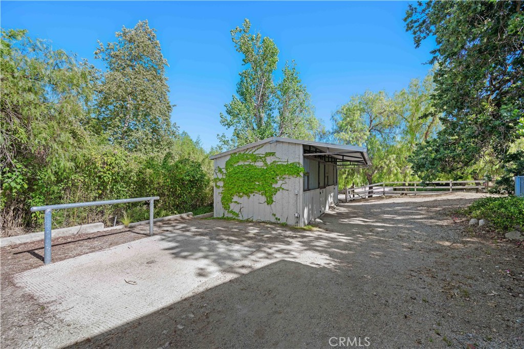 Old Agoura (850) - Residential