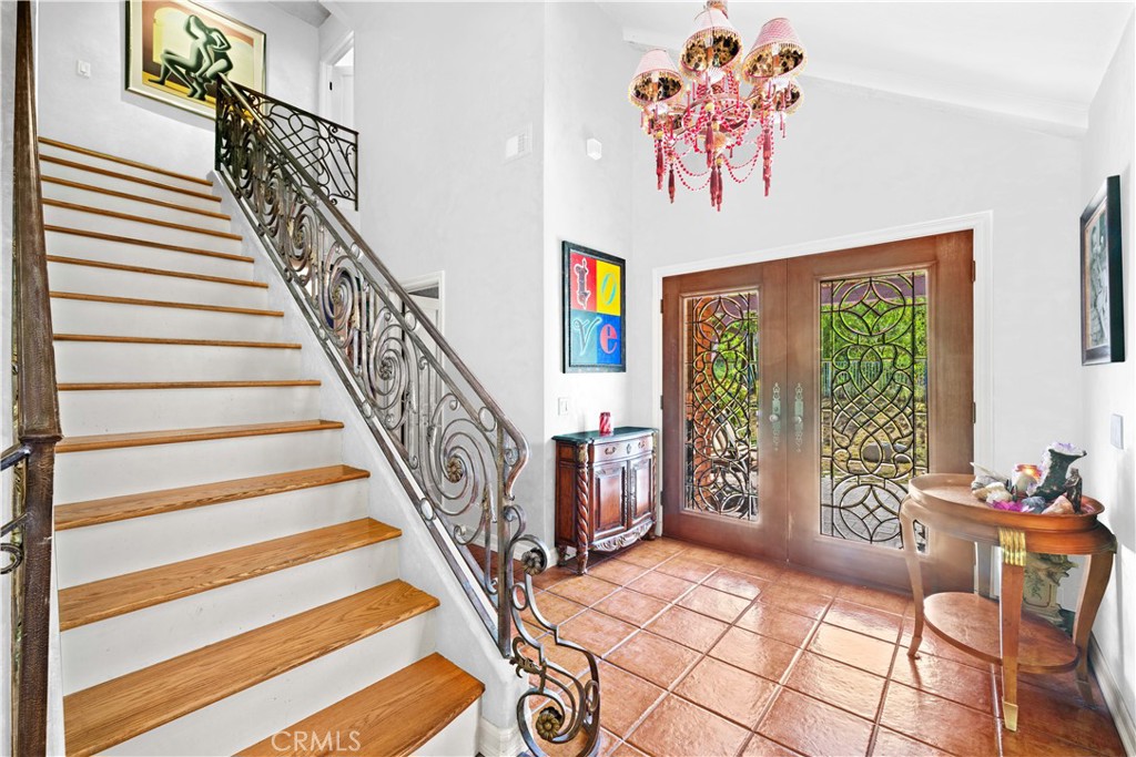 Old Agoura (850) - Residential