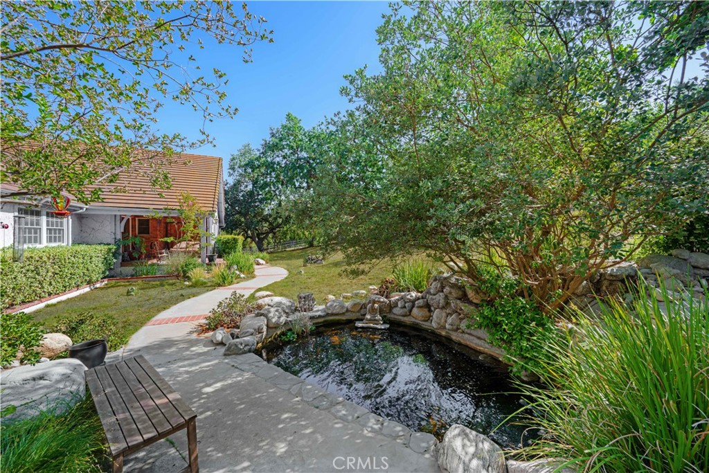 Old Agoura (850) - Residential