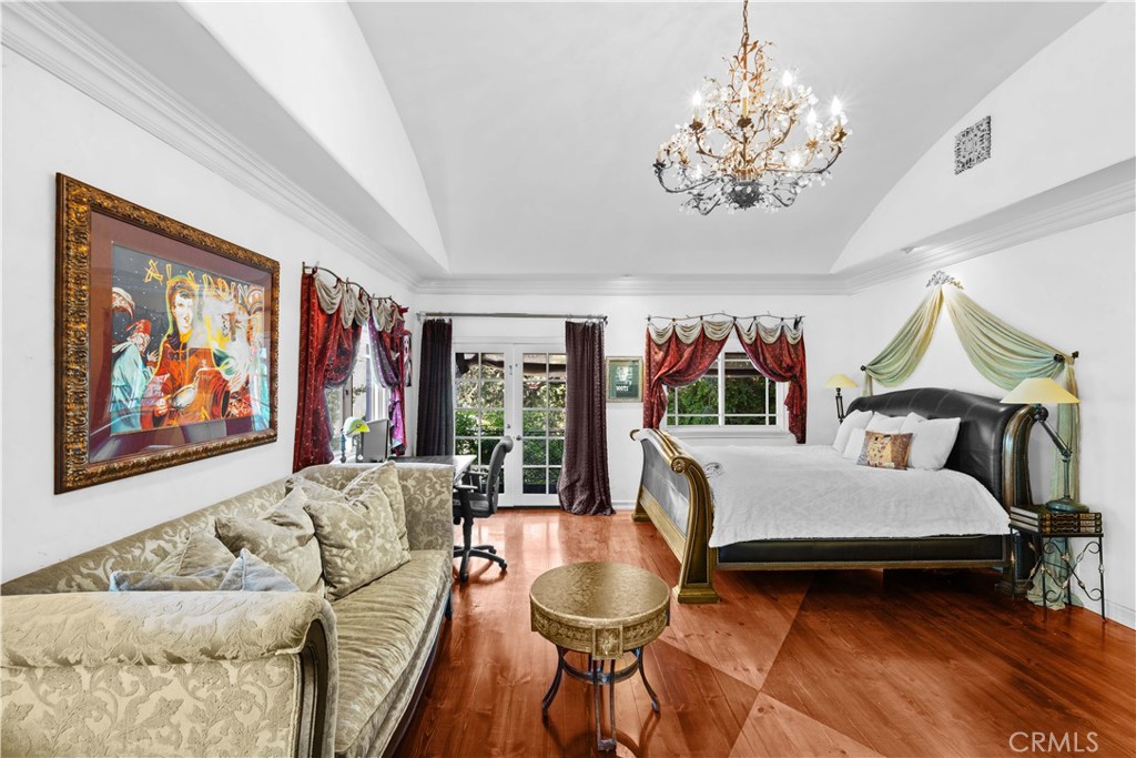 Old Agoura (850) - Residential