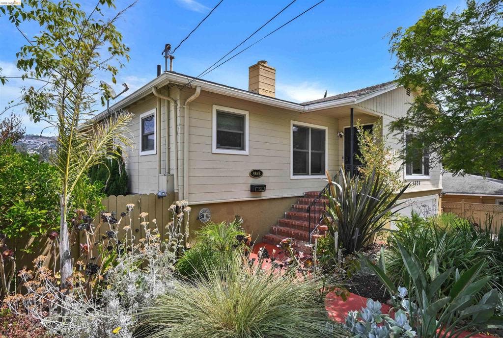 4656 Redding St ST, Oakland CA 94619