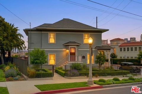 Photo of 600 E Edgeware Road, Los Angeles, CA 90026 (MLS # 26854631)
