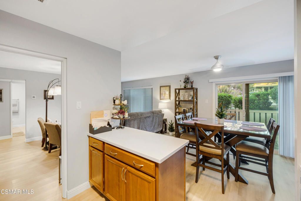 listing image 130728498921793571148
