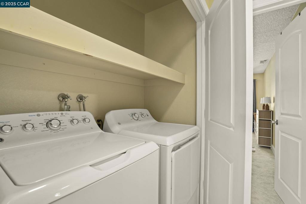 COUNTRY VILLAGE - Residential