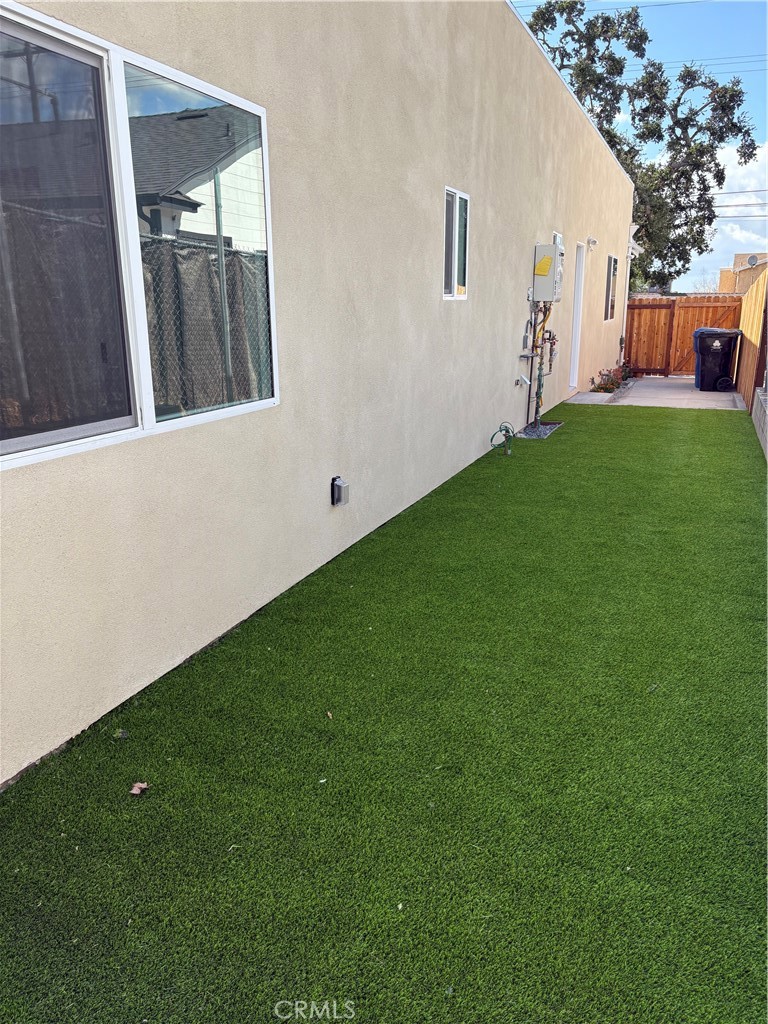 10318 -10316 Plainview