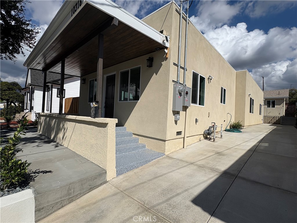 10318 -10316 Plainview