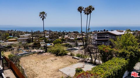 Photo of 16630 Akron Street, Pacific Palisades, CA 90272 (MLS # 26823631)