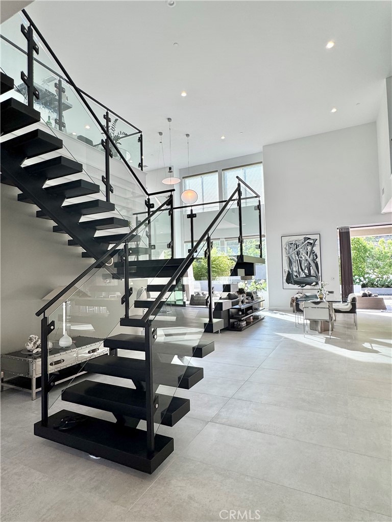 Properties 4 20401 W Aberdeen Lane