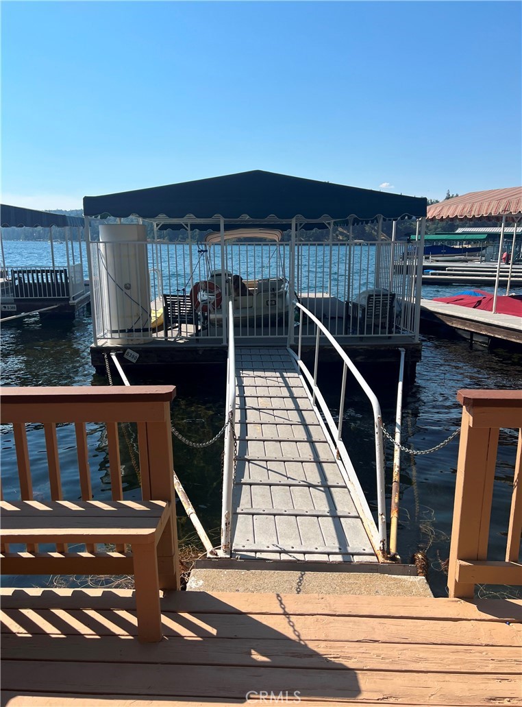 390 Dock