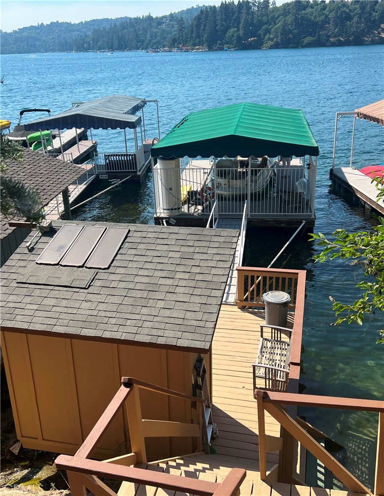 390 Dock