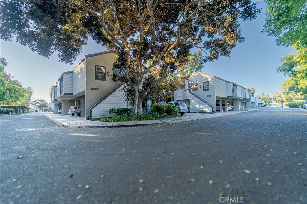 Woodlake (WDLK) - Residential