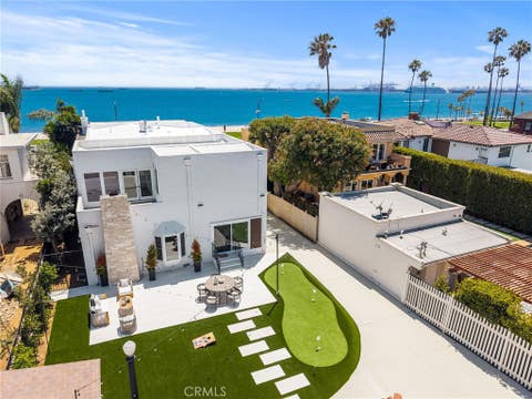 Photo of 2747 E Ocean Boulevard, Long Beach, CA 90803 (MLS # RS26105154)