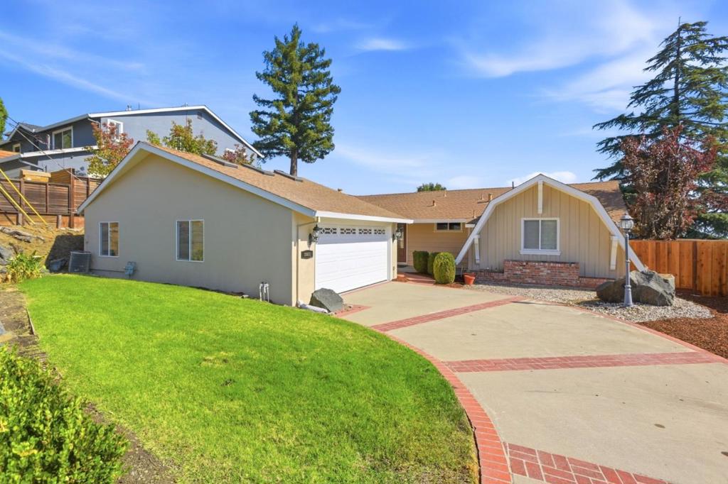1051 Hewitt Drive