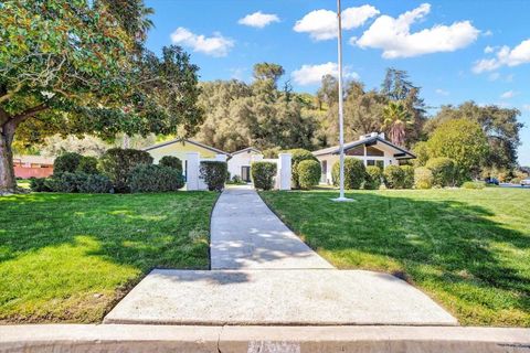 Photo of 32369 WISKON WAY W, Pauma Valley, CA 92061 (MLS # PTP2601788)