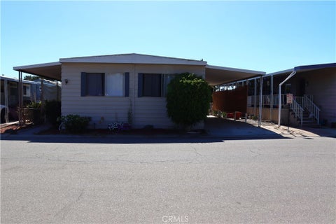 Photo of 142 Via Rosal, Camarillo, CA 93012 (MLS # SR26131855)