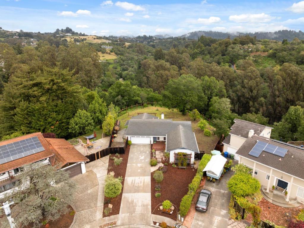 196 Kenny Court, Santa Cruz CA 95065