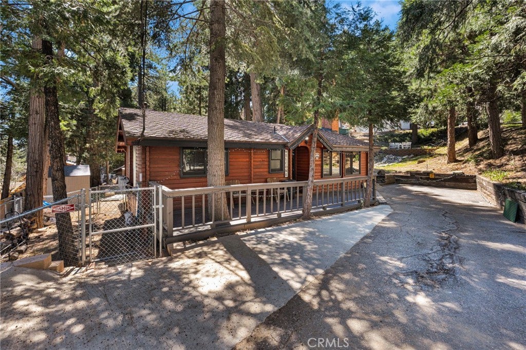 2130 Spring Oak