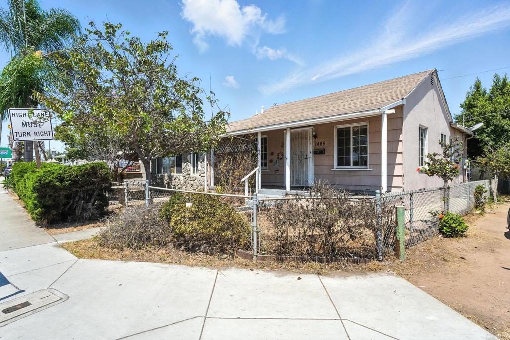 Charming single level home in the heart of San Diego! In addition to the 2 bedrooms, this property features 2 versatile bonus rooms perfect for an office, guest space, or extra living area. The home has been thoughtfully modified for ADA accessibility, with a wheelchair ramp and extra-wide doorways throughout. Sitting on a generously sized lot, there’s plenty of space to expand or create your ideal outdoor setup. It’s in good condition just waiting on personal updates to truly make it home. Centrally located with easy access to freeways, shops, and more this one is full of potential!
