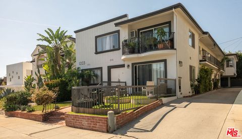 1323 S Ridgeley Drive Los Angeles CA 90019