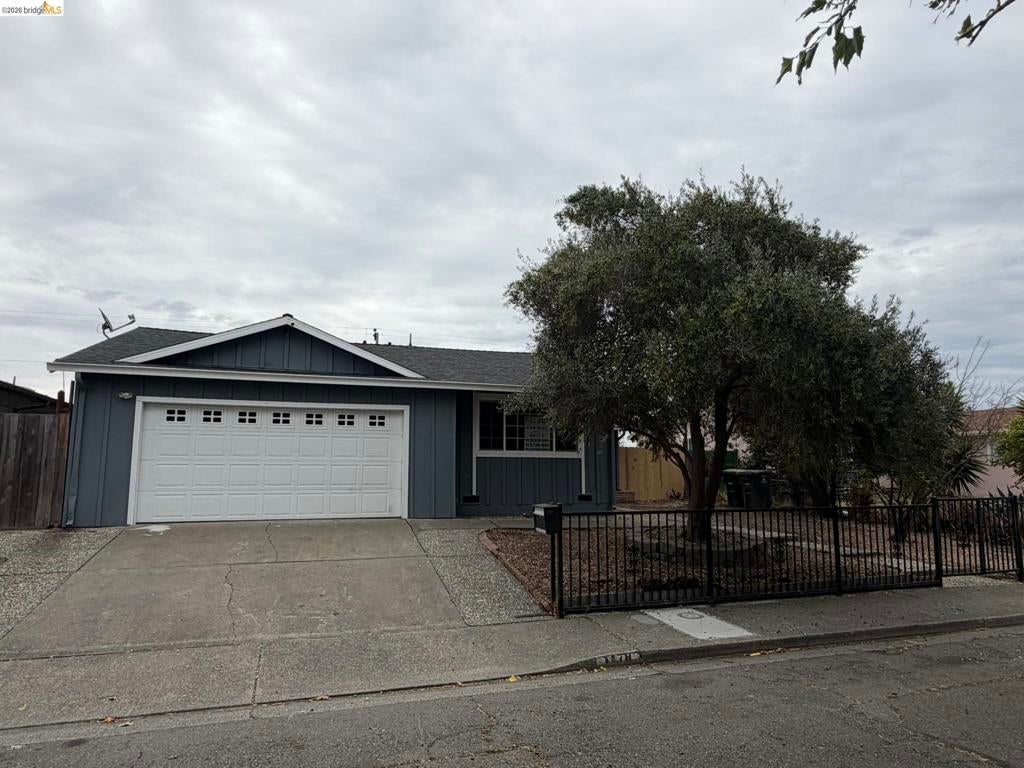 1178 ROLEEN DRIVE