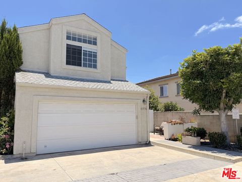 Photo of 11536 Edinger Avenue, Fountain Valley, CA 92708 (MLS # 26851885)