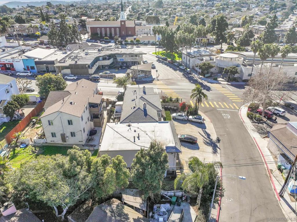 2205 Poinsettia Drive
