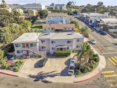 2205 Poinsettia Drive San Diego CA 92106