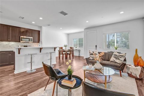Photo of 15164 W Rachel Lane, San Fernando, CA 91345 (MLS # SR26051341)
