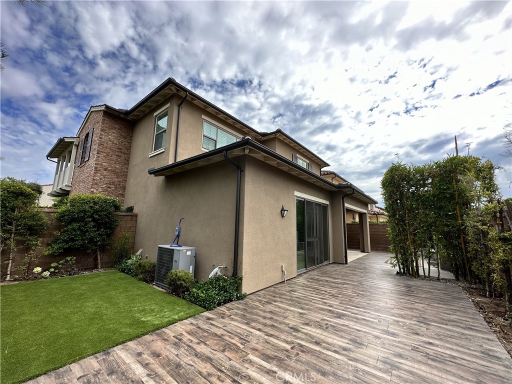 Avila (EVAVI) - Residential Lease