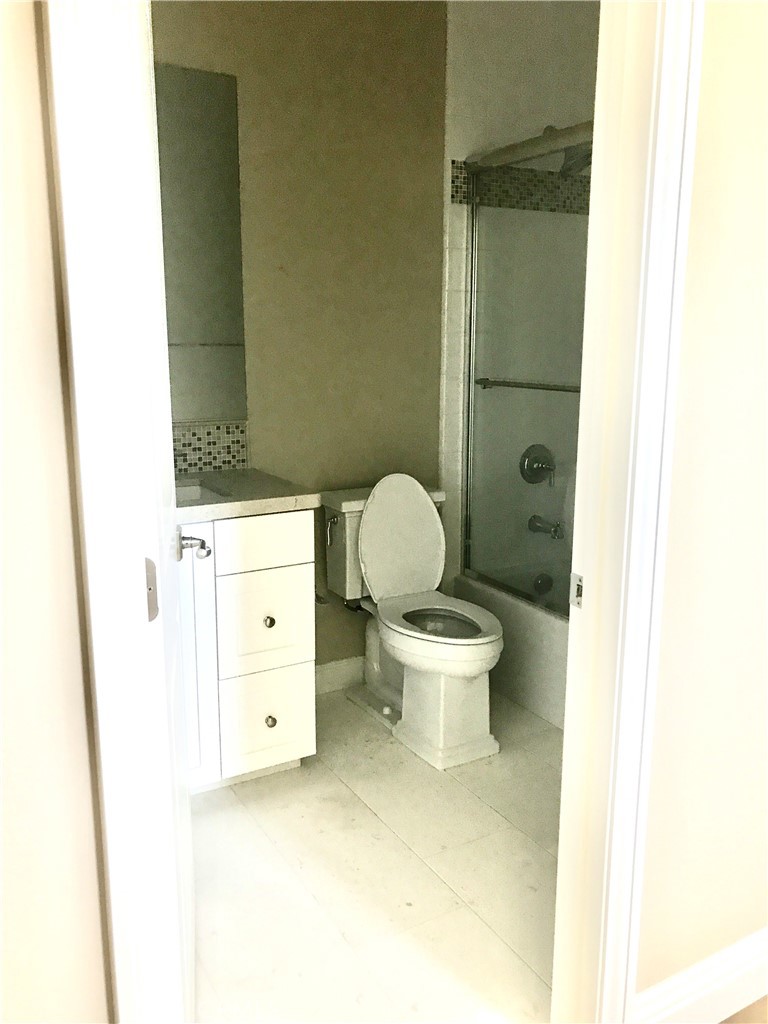 Avila (EVAVI) - Residential Lease