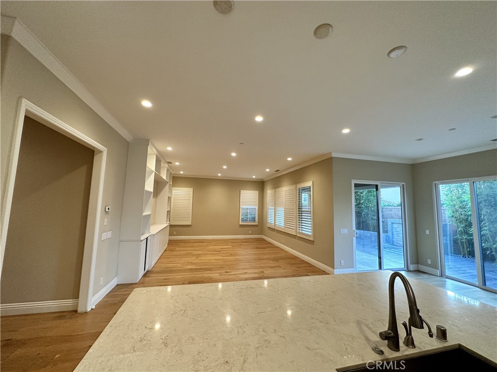 Avila (EVAVI) - Residential Lease