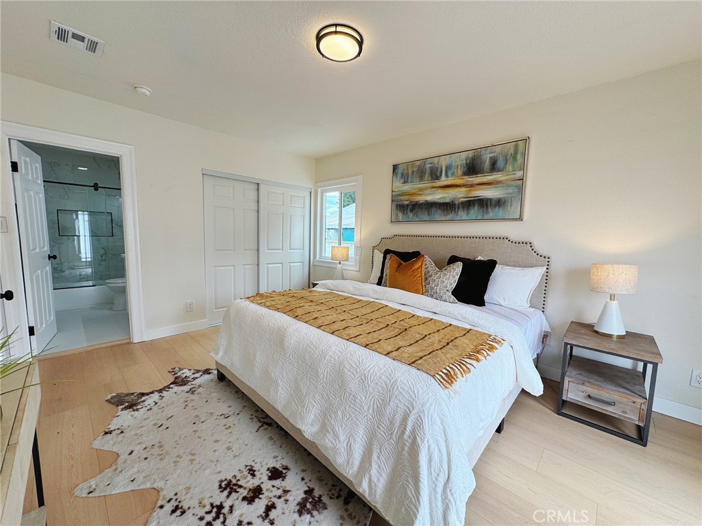 2474 Flower Street