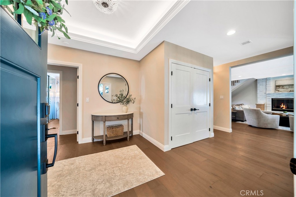4725 Rosebank Drive